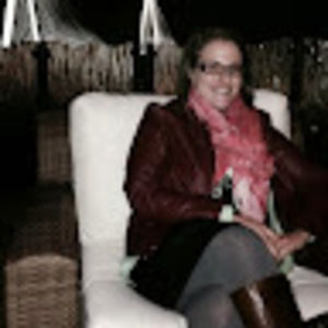 Meet your Posher, Michele